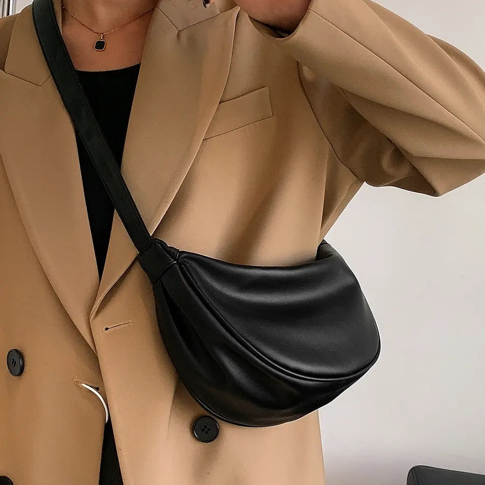Shana | Bolsa de líneas suaves