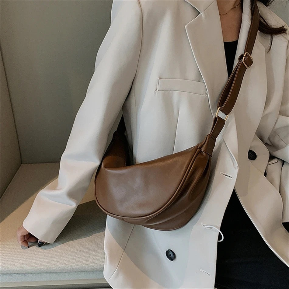 Shana | Bolsa de líneas suaves