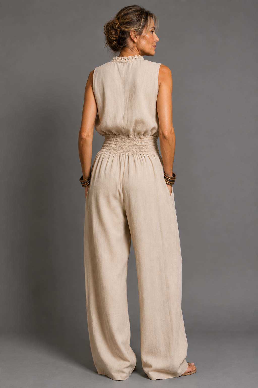 Alexa | Jumpsuit sin mangas de pierna ancha con cinturón