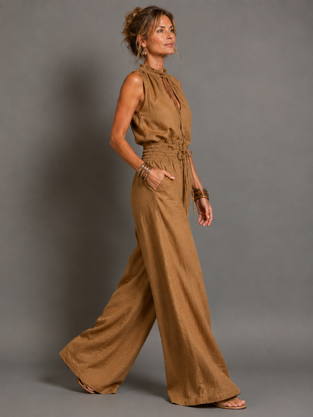 Alexa | Jumpsuit sin mangas de pierna ancha con cinturón
