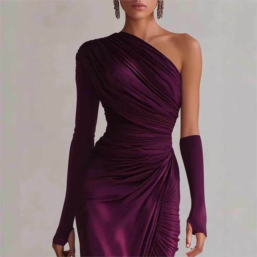 Ariana | Vestido largo de un hombro con cintura plisada