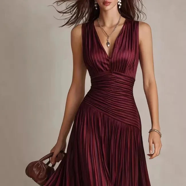 Cordelia | Vestido largo plisado con escote en V y espalda descubierta