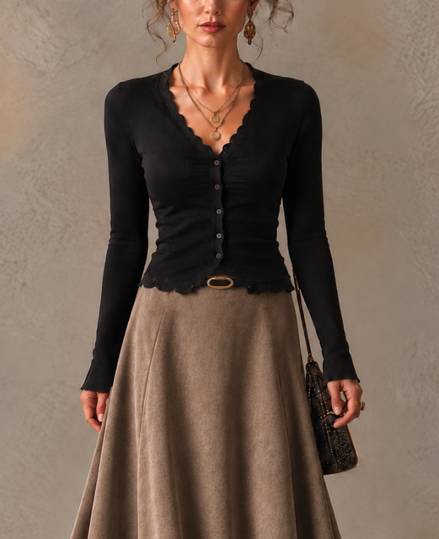 Vera | Conjunto de blusa con encaje y falda larga