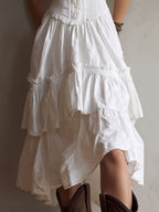 Marisela | Vestido midi con corsé, olanes escalonados y encaje