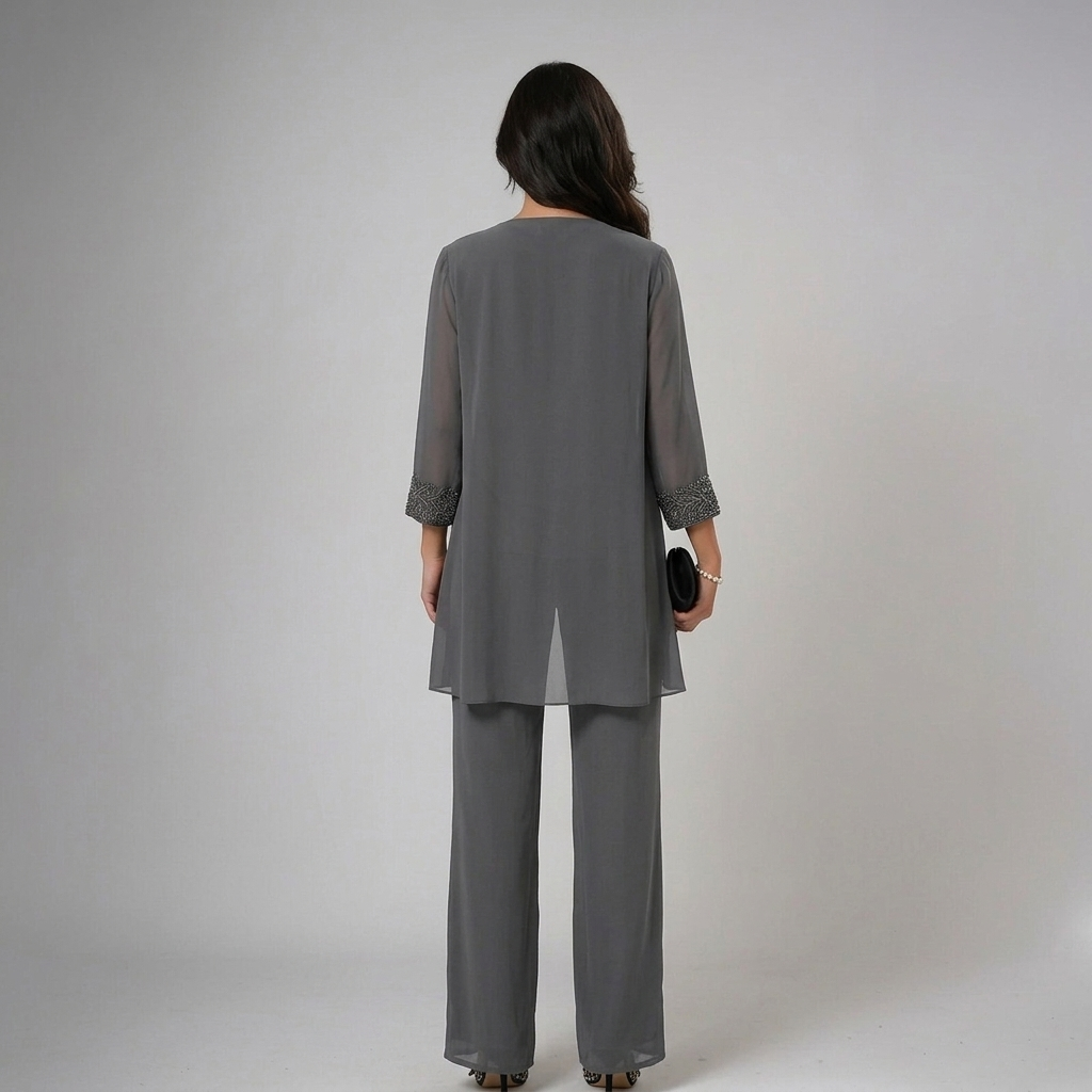 Iva | Elegante conjunto de tres piezas con pedrería