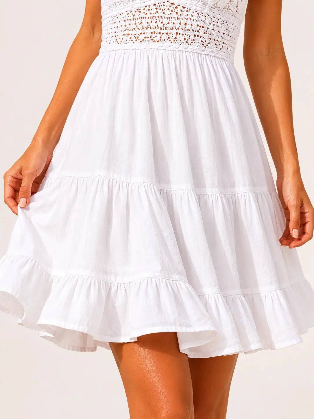 Loreta | Vestido con encaje y falda de vuelo